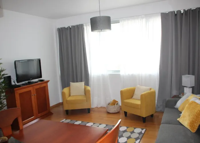 Casa Da Juka * 蓬塔德尔加达