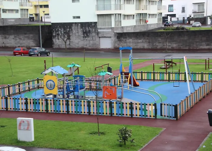 Casa Da Juka * 蓬塔德尔加达